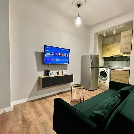 Keon Superb Studio Apartament ティラナ エクステリア 写真