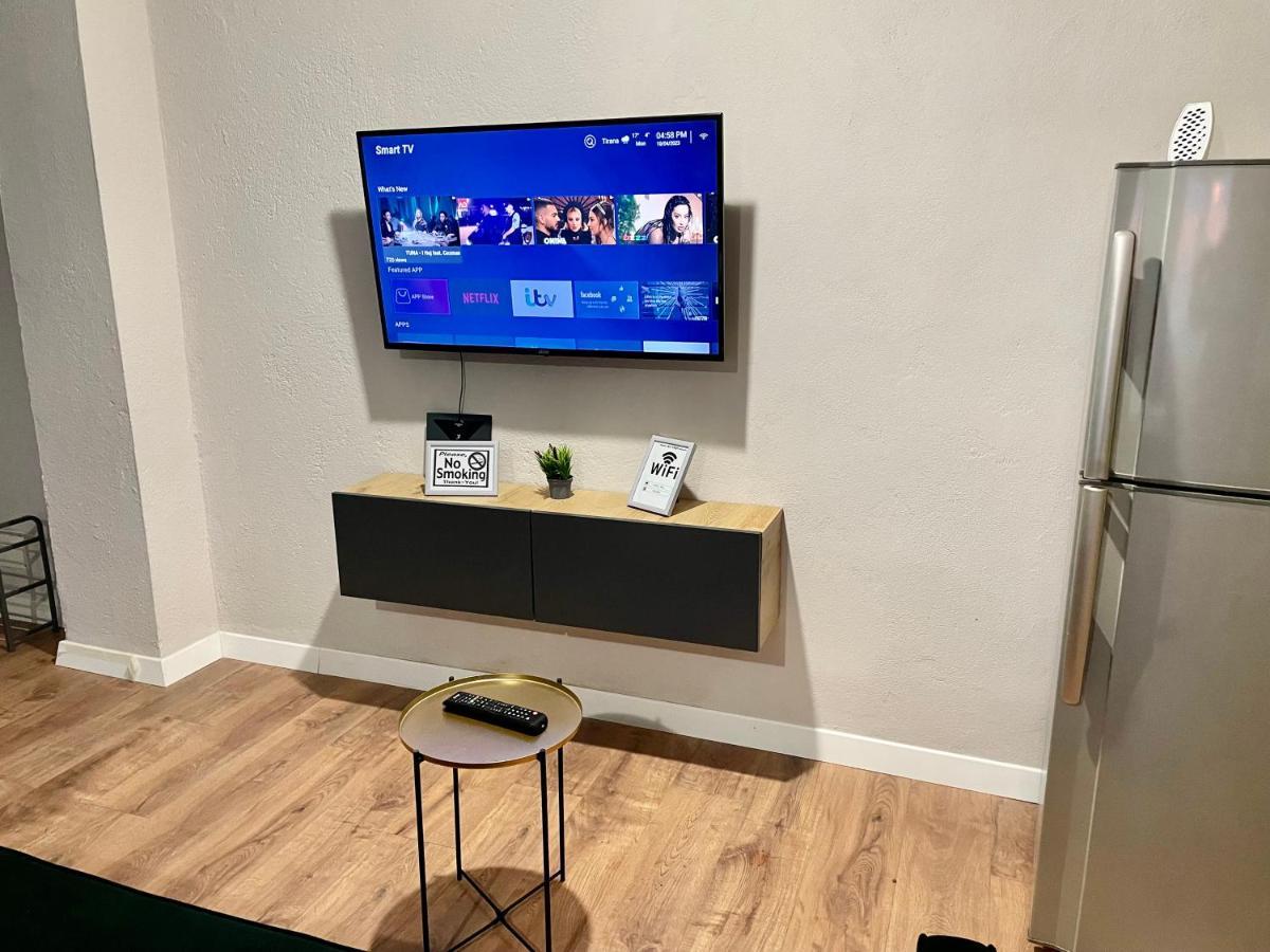 Keon Superb Studio Apartament ティラナ エクステリア 写真