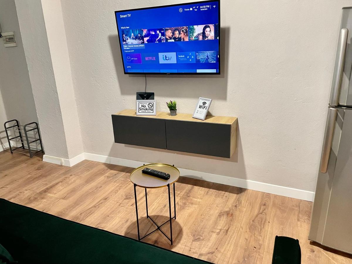 Keon Superb Studio Apartament ティラナ エクステリア 写真