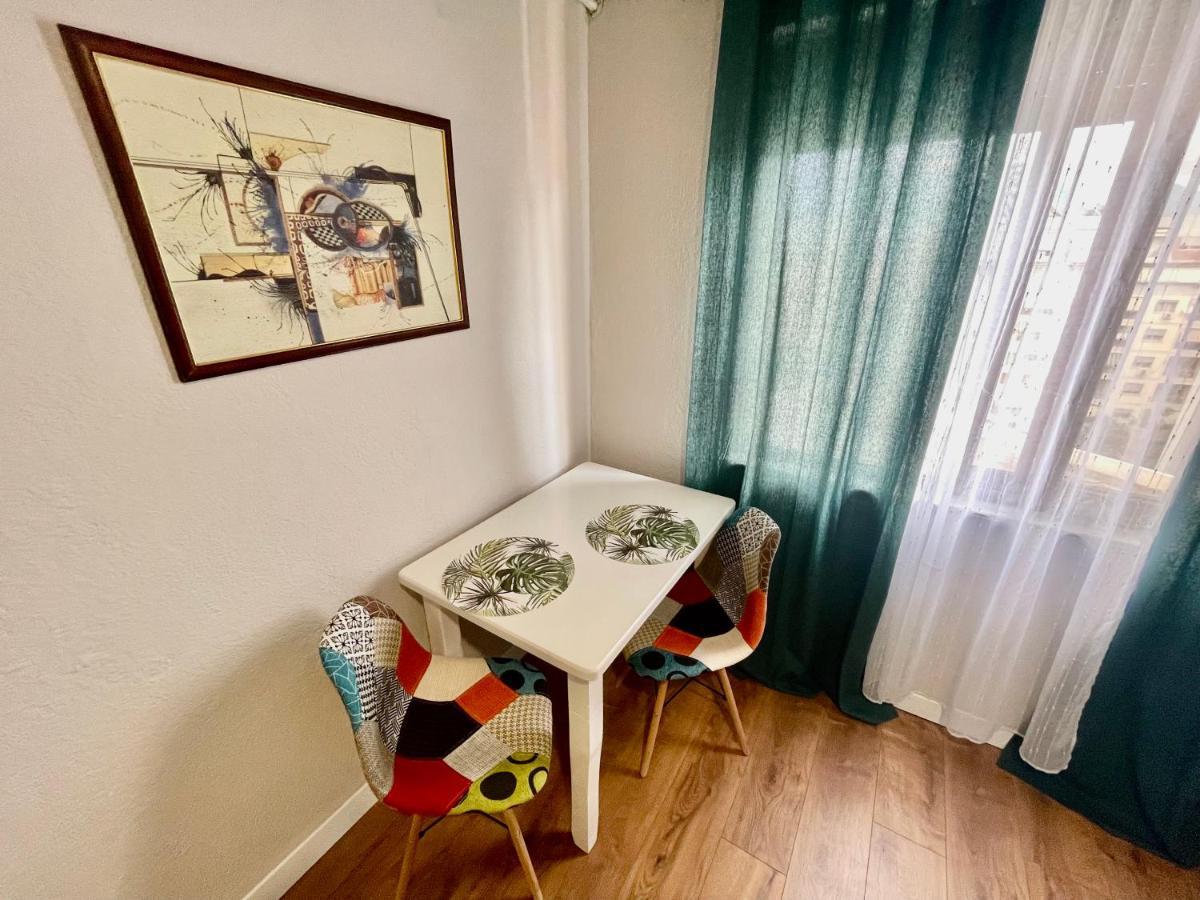 Keon Superb Studio Apartament ティラナ エクステリア 写真