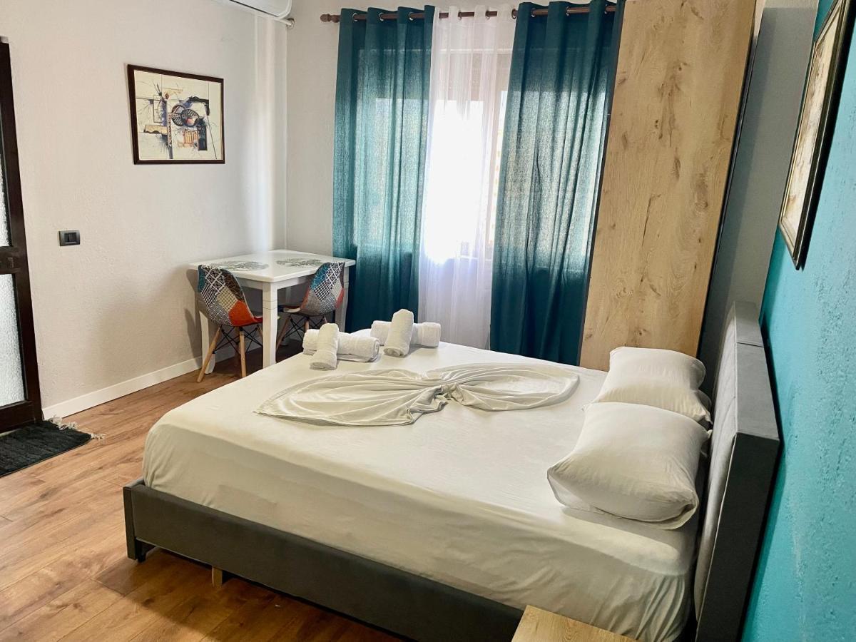 Keon Superb Studio Apartament ティラナ エクステリア 写真